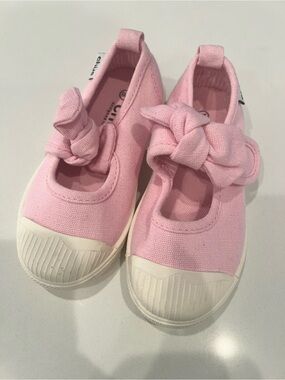 Chus Pink Canvas Kids Mary Jane Shoes with Knot Strap